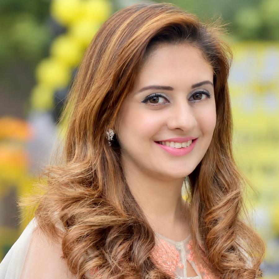 Dr. Sana Sa'ad Malik, Medical Director at The Parklane Clinic, Lahore