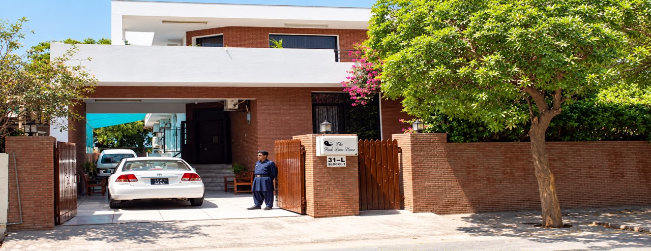 The Parklane Clinic building at 31-L Gulberg 2, Lahore